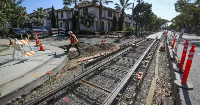 A streetcar is coming to downtown Santa Ana. Will it fast track gentrification?