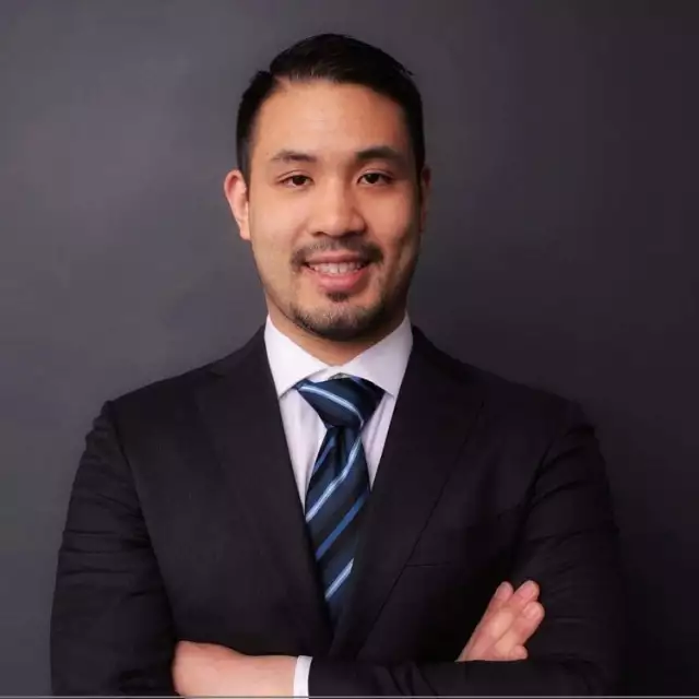 Changing Lives One Mortgage At A Time, with Minh Lai - The First Time Home Buyer Podcast - Laura Mor...