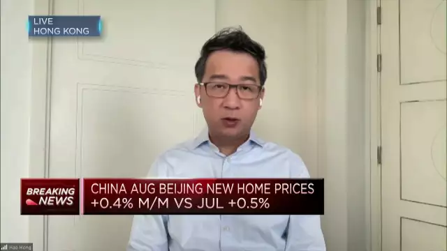 Investors aren't taking advantage of the 'abundant liquidity' in China's real estate market: Economi...