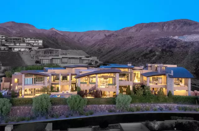 $16 Million Contemporary Home In Nevada (PHOTOS)