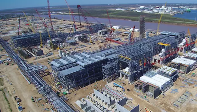 US LNG Export Projects Ramp Up In Gap of Closed Freeport Site