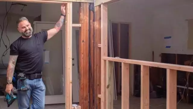 Exclusive: HGTV Star of ‘Renovation Impossible’ Reveals How To Get Out of a Renovation Rut