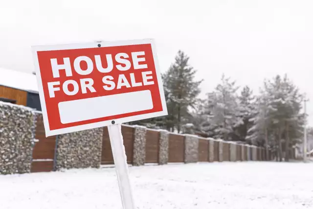 Home sales down, but new listings are surging across Canada