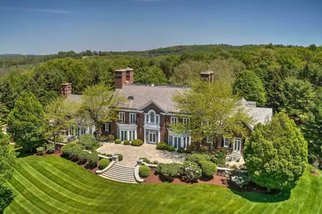 Tradition Sets The Tone At A $14.6 Million Somerset Hills Estate In New Jersey