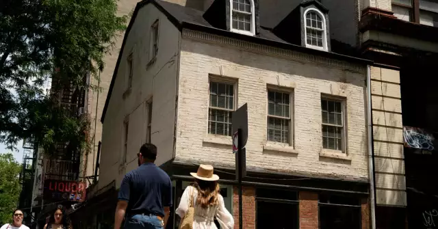 A Tiny House in Manhattan Has a Link to the Underground Railroad