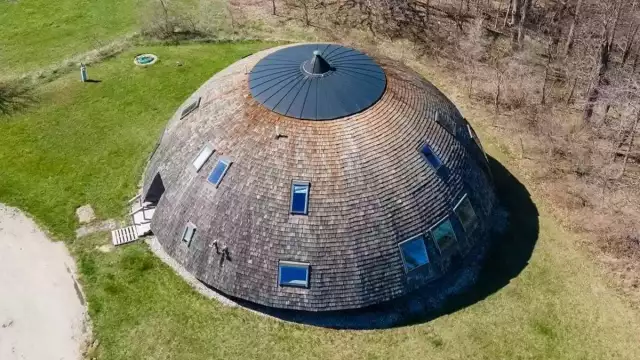Dome, Sweet Dome: Home Resembling a Spaceship Lands in Illinois for $599K