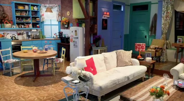 Is It Real? Monica’s Purple Apartment in ‘Friends’, the Place where Friendship is Forever