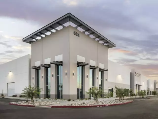1.1 MSF Industrial Park Completed in Phoenix