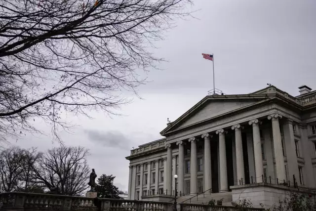 Treasury tax season provides preview of Fed’s balance sheet unwind