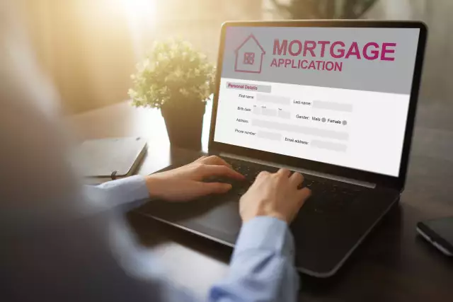 Mortgage volumes increase for first time since early March