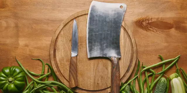 Cleaver vs Butcher Knife: Which One Chops Better?