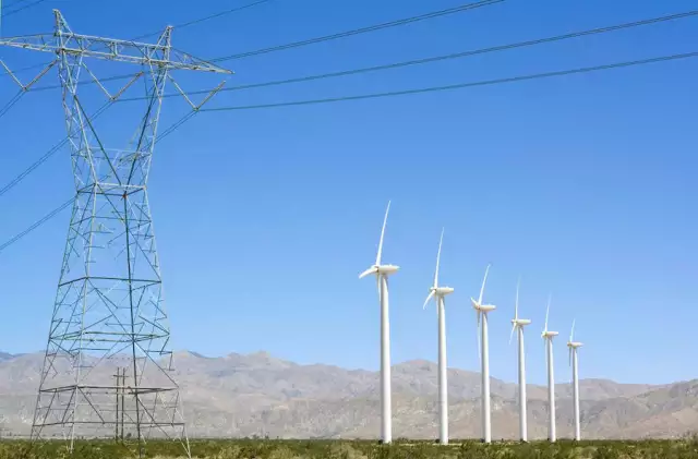 Report: US Grid Building Pace Must Double for Climate Change Law Benefits