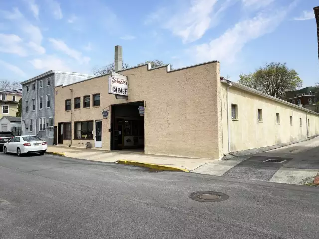 210-214 West Washington Street | Residential and Flex Buildings for Sale