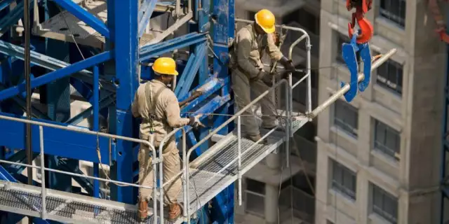 Overcoming Construction Labor Shortages to Grow Your Business