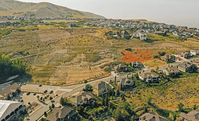 Award of Merit Landscape/Urban Development: Eaglepointe Landslide