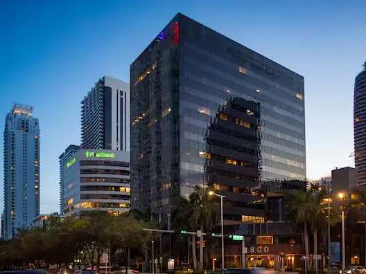 Tech Firm Signs HQ Lease at Miami Tower