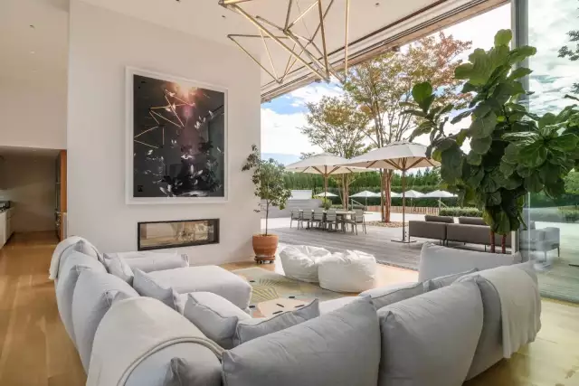 The Lounge Life: Five Homes Ideal for Indoor-Outdoor Living - Sotheby´s International Realty | Blog