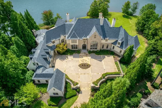 $5 Million Lakefront Home In Alpharetta, Georgia (PHOTOS)