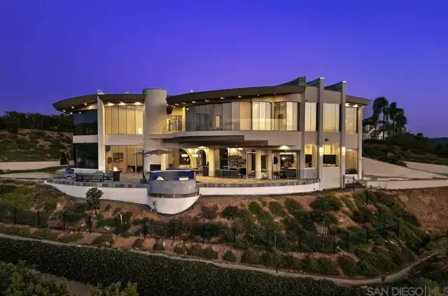 Contemporary Home With 5,000 Square Foot Garage (PHOTOS)