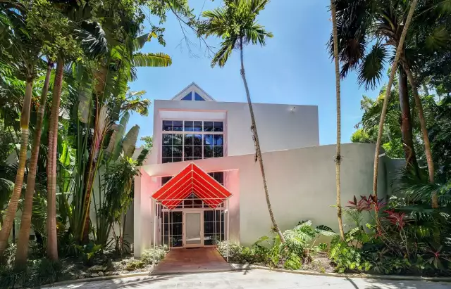 A $4.2M Florida home with cool ’80s vibes and Miami Vice credits hits the market
