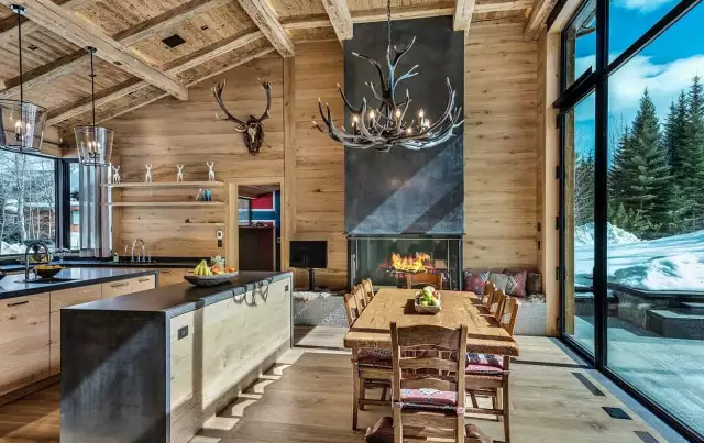 It will cost you $12.5k/night to stay in the Aspen rental from RHOBH