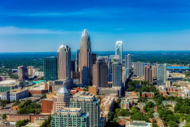 7 Reasons to Buy a House in Charlotte, NC