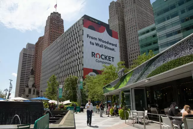 Rocket offers buyout to 8% of mortgage, title workers