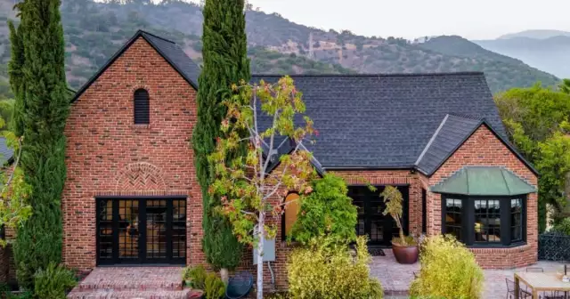 Fred Armisen asks $3.5 million for hip Los Feliz home