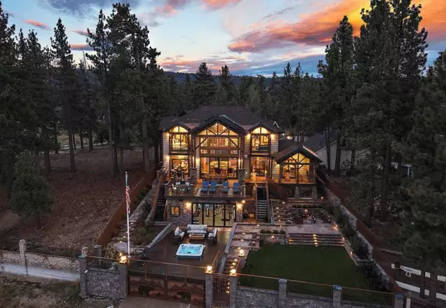 $5 Million Lakefront Home In Big Bear Lake, California (PHOTOS)