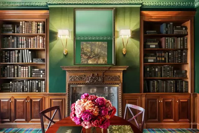 The Bold and the Beautiful: 5 Homes with Vibrant Interior Paint - Sotheby´s International Realty | ...