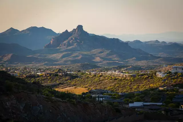 10 Pros and Cons of Living in Arizona