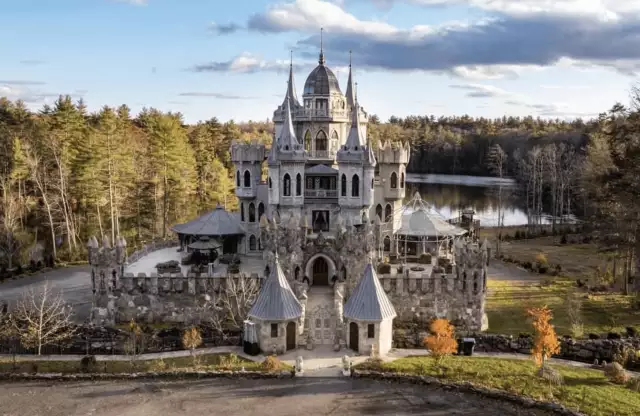 Insane $50 Million Castle-Like Home In Connecticut (PHOTOS)
