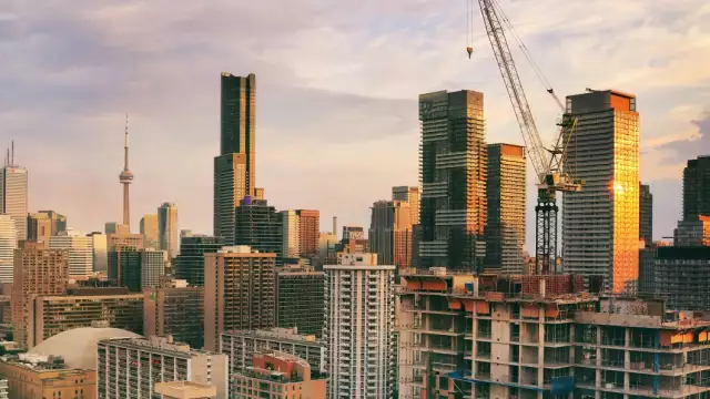 An Up-Close Look at Toronto’s Construction Boom  - Digital Builder