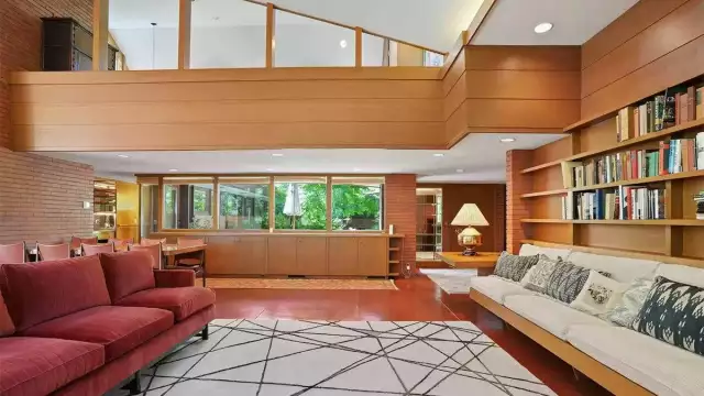 $725K Frank Lloyd Wright-Designed Wisconsin Home Hits the Market for the First Time