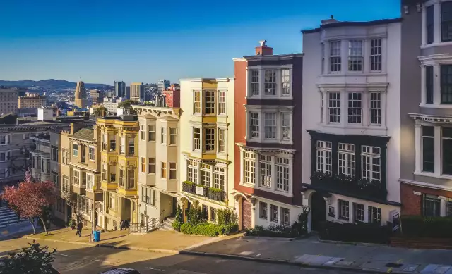 San Francisco 'froth is gone' as wealth fades, housing slumps