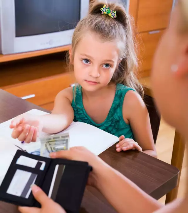 10 Best Debit Cards for Kids in 2022 - Debt Discipline