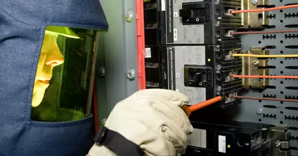 Arc Flash And Electrical Safety Services From Master Lock