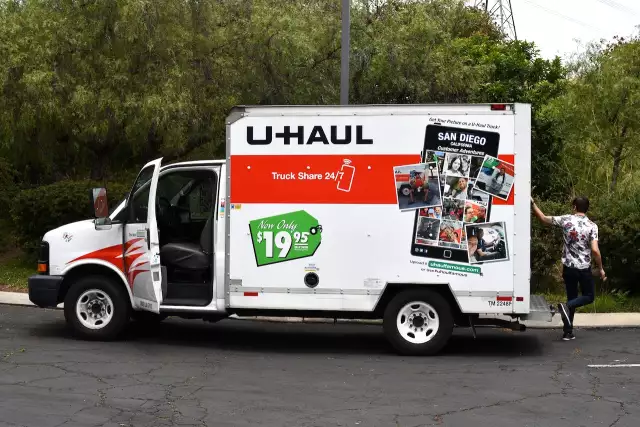 How Much Does a U-Haul Really Cost? We Found Out.