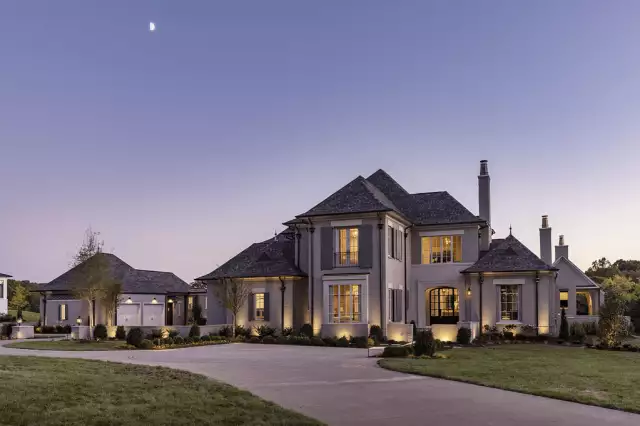 $5 Million New Build In Brentwood, Tennessee (PHOTOS)