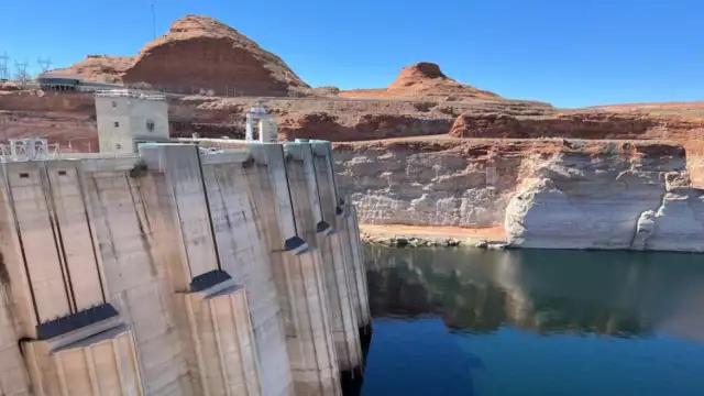 Feds Plan Unprecedented Drought Response for Colorado River Reservoir