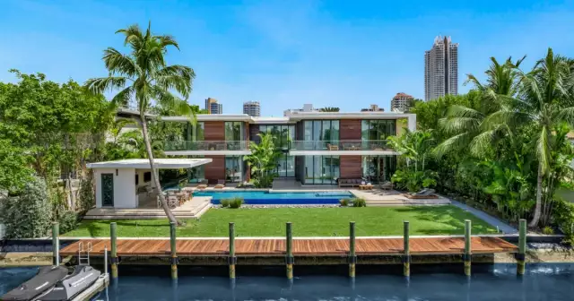 Lil Wayne wants $29.5 million for Miami Beach mansion