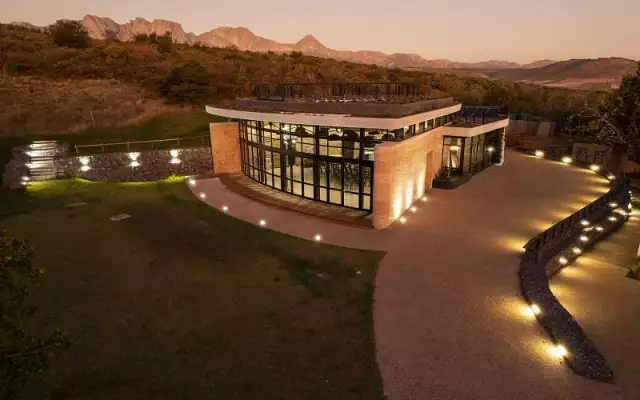 The Helderberg Environmental Center in Capetown, South Africa Opens