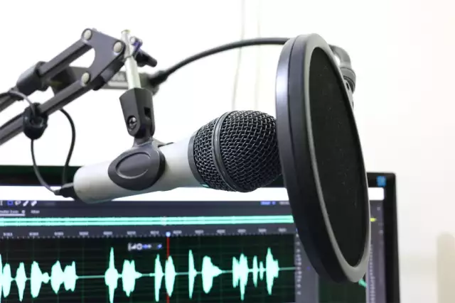 The 12 Best Real Estate Investing Podcasts in 2022