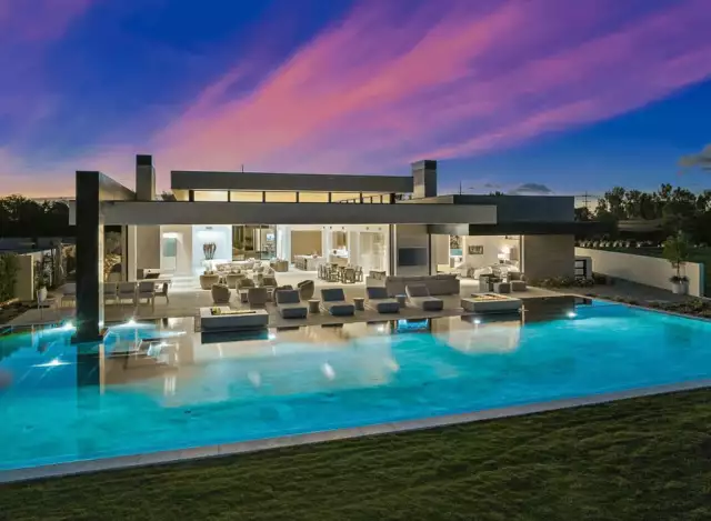 Modern New Build With 4 Kitchens & 3 Pools (PHOTOS)