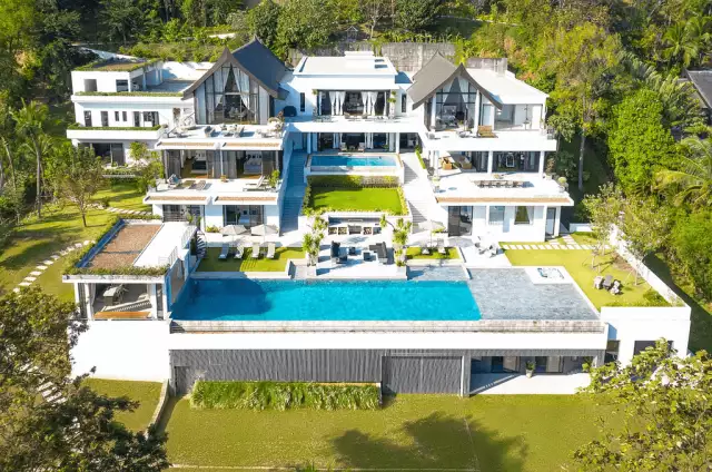 $16 Million Modern Beachfront Home In Phuket, Thailand (PHOTOS)