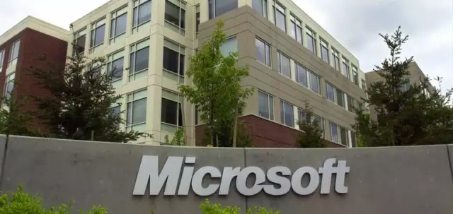 Judge dismisses construction worker’s discrimination charges against Microsoft