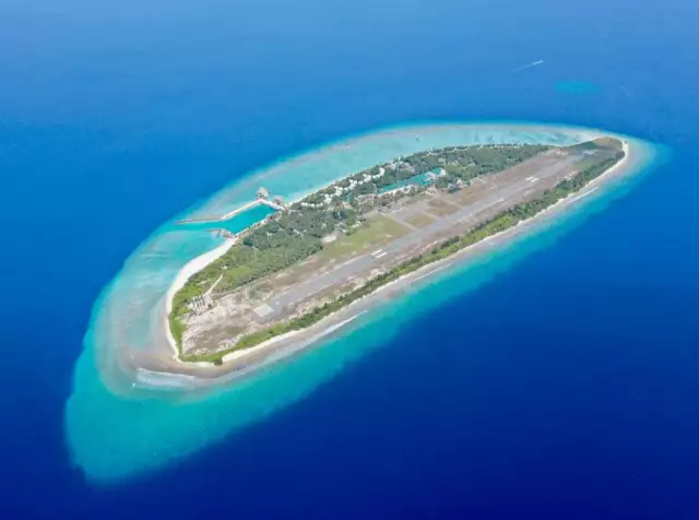 Private Island In The Maldives With Its Own Resort & Airport (PHOTOS)