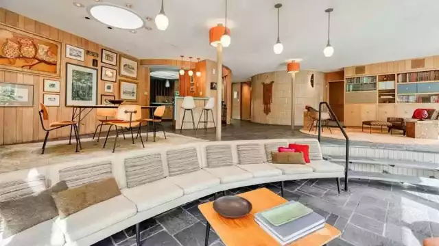 Perfectly Preserved Midcentury Modern Marvel in Kansas Grabs Views, Sells Quickly