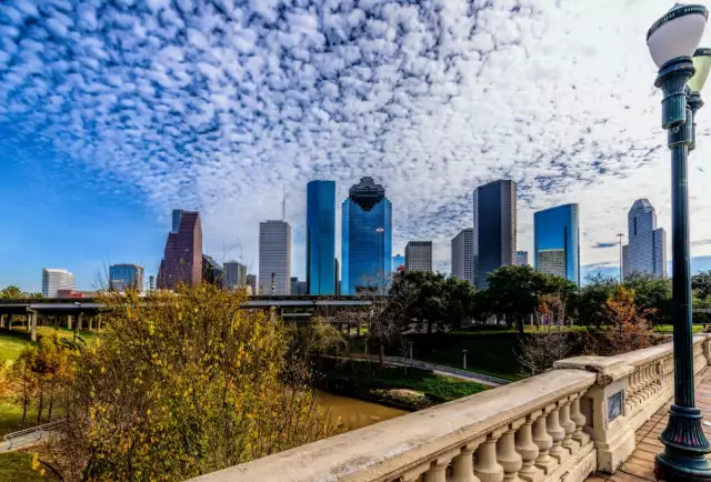 8 Cities Near Houston to Buy or Rent in this Year