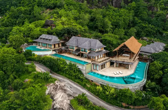 Stunning Oceanfront Estate In Seychelles (PHOTOS)